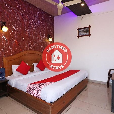 Oyo 75956 Hotel Grand Rourkela Luaran gambar