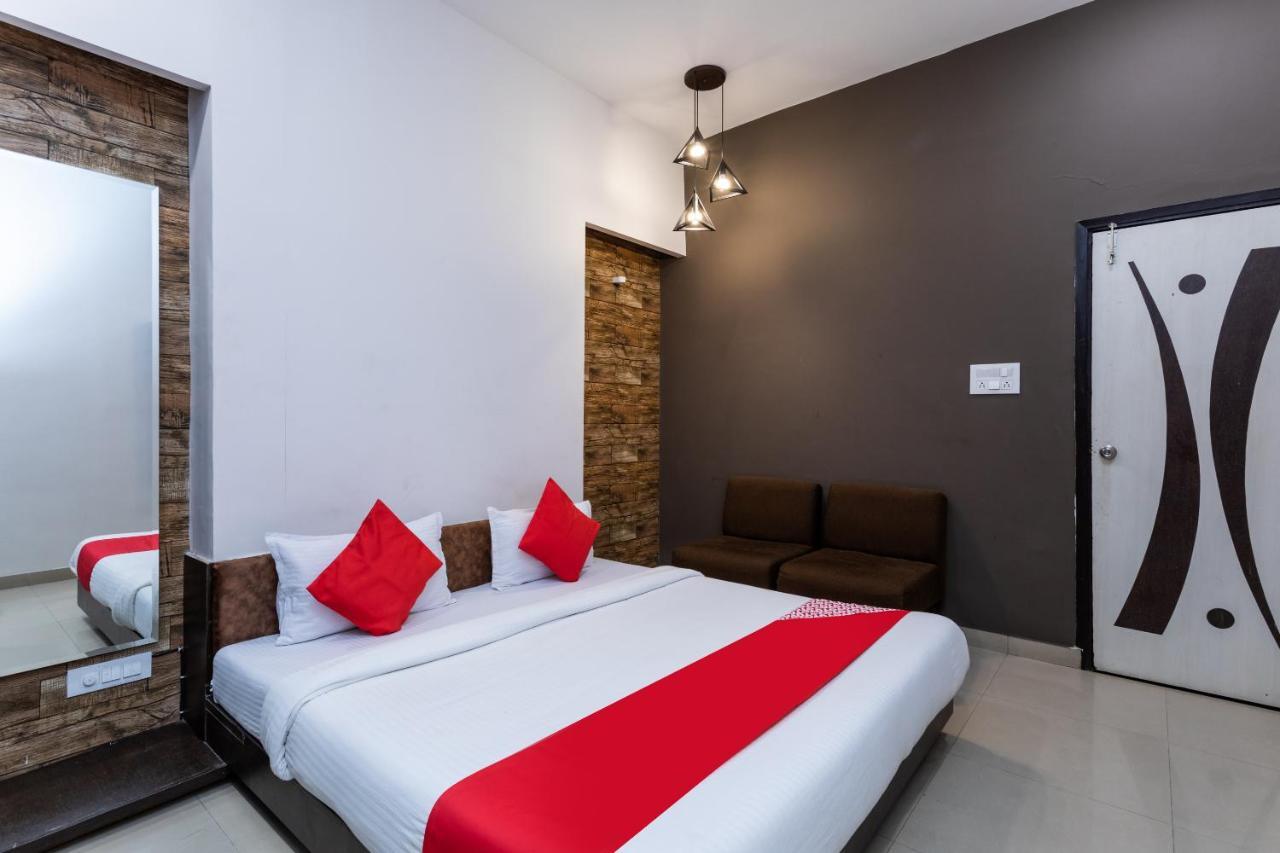 Oyo 75956 Hotel Grand Rourkela Luaran gambar
