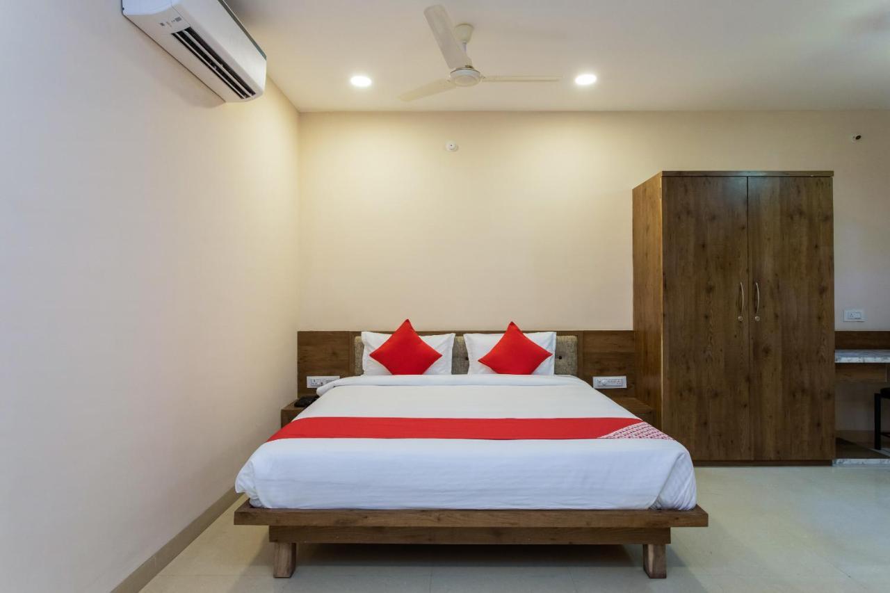 Oyo 75956 Hotel Grand Rourkela Luaran gambar